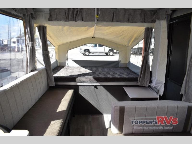 Topper's RV Maintains Pop-Up Camper Inventory Across Texas, Reflecting Steady Demand for Compact Towable Units