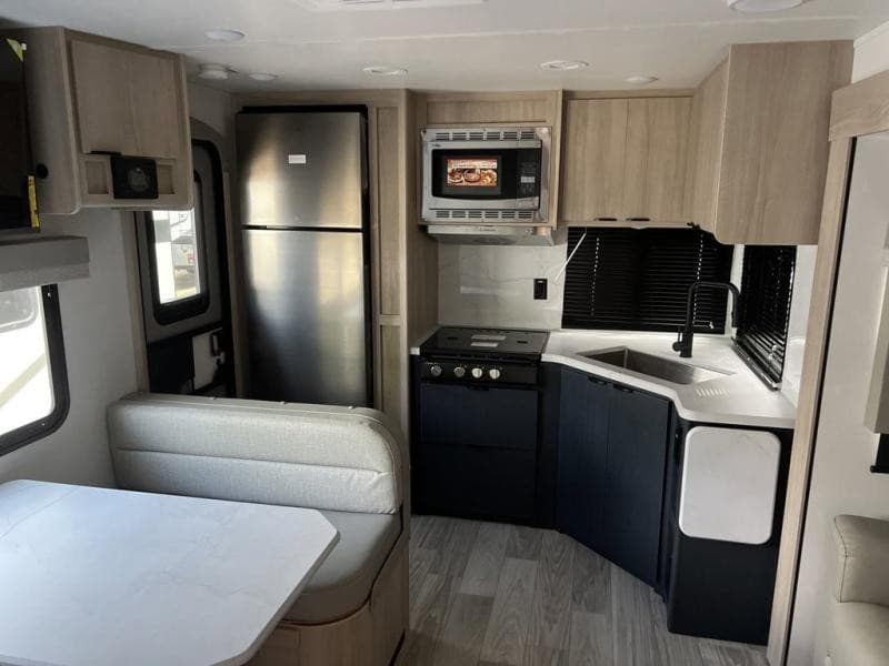 Georgia RV Dealership Reports Updated Inventory as Travel Trailer Demand Holds Steady